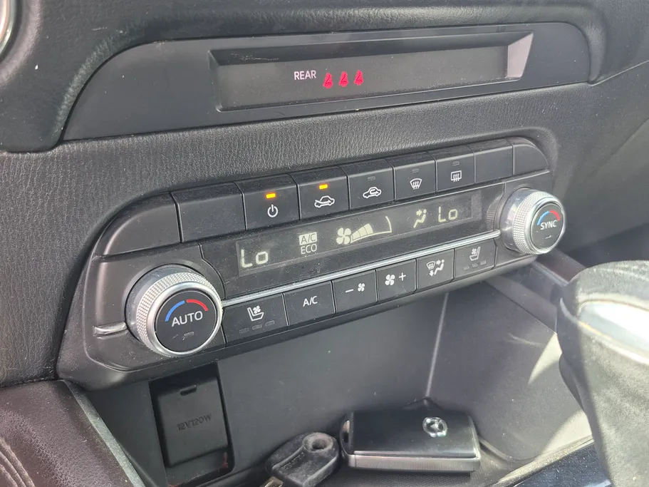 2020 Mazda CX5 Signature 