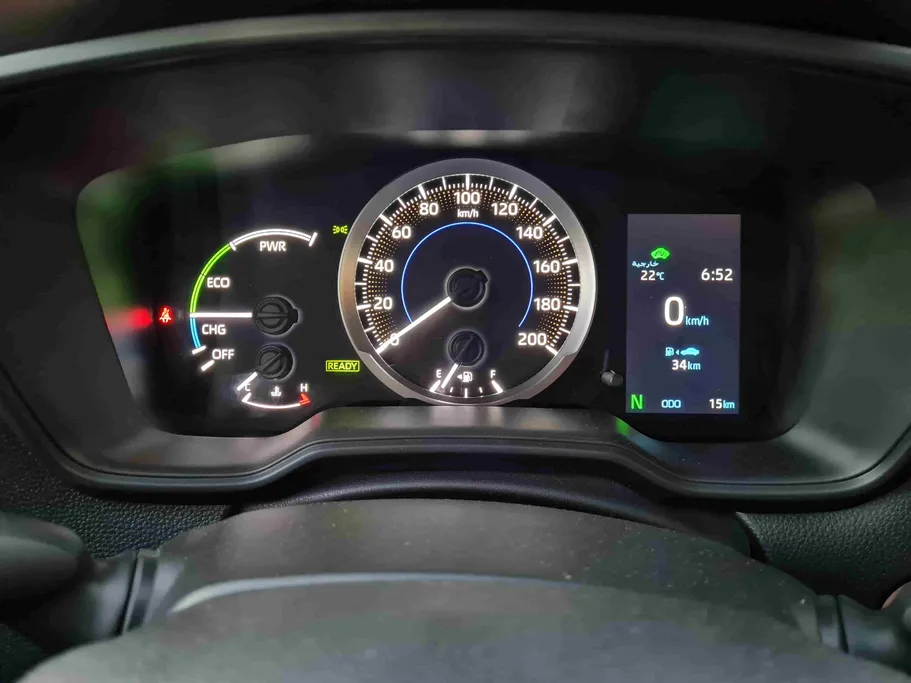 تويوتا كورولا كروس XLE HEV 2025 