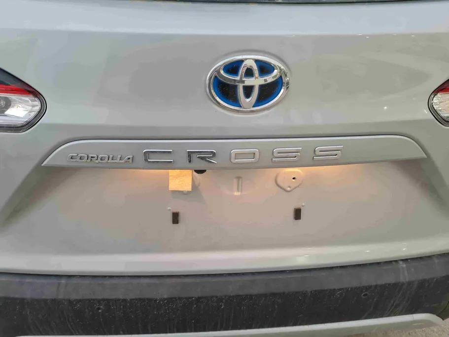 تويوتا كورولا كروس XLE HEV 2025 