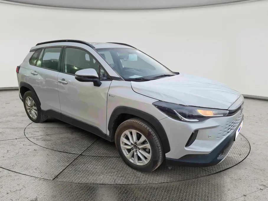 تويوتا كورولا كروس XLE HEV 2025 