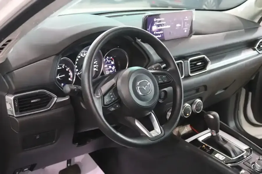 2025 Mazda CX5 S 