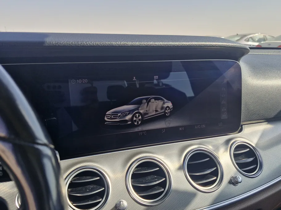2020 Mercedes E 200 