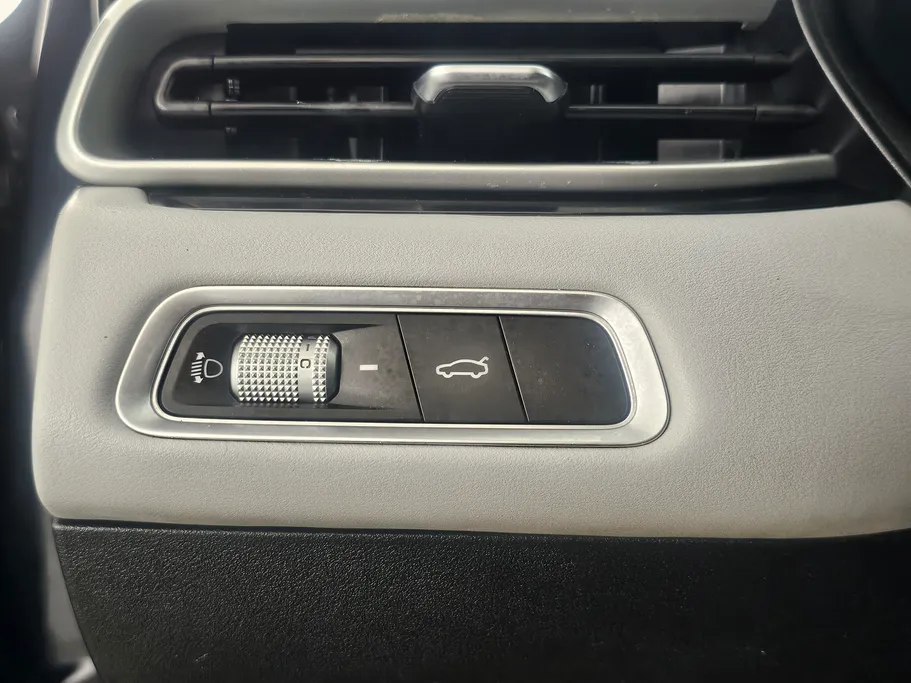 2023 Geely Emgrand GF 