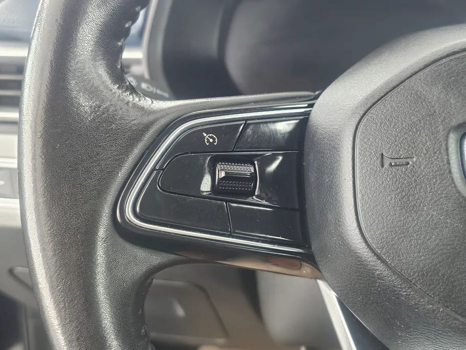 2023 Geely Emgrand GF 