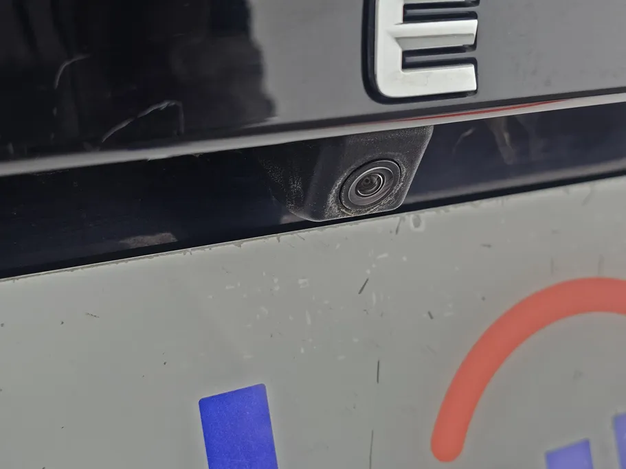 2023 Geely Emgrand GF 