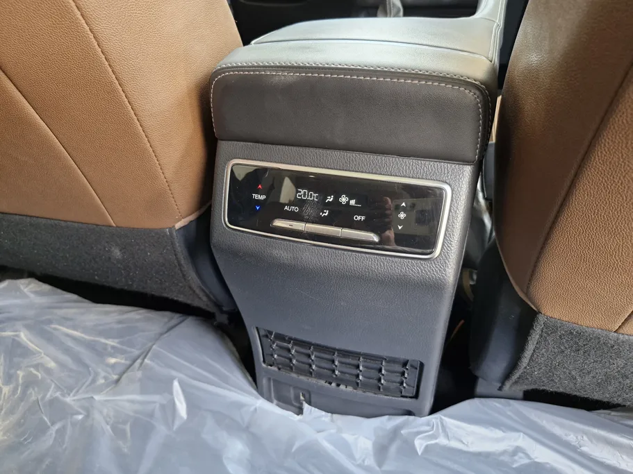 2022 Changan CS95 Royal 