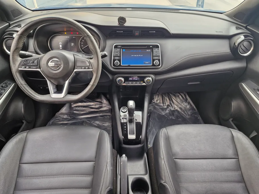 2020 Nissan Kicks SL 