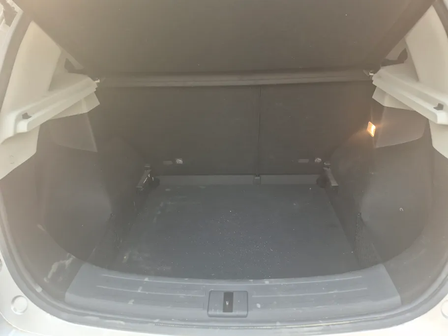 2023 MG ZS STD 
