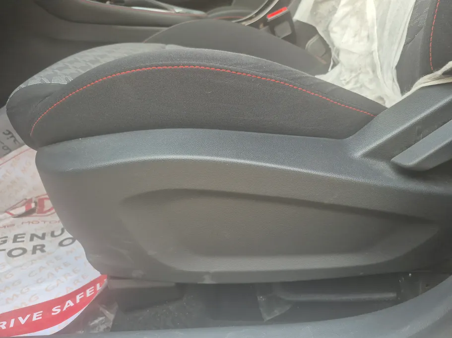 2023 MG ZS STD 