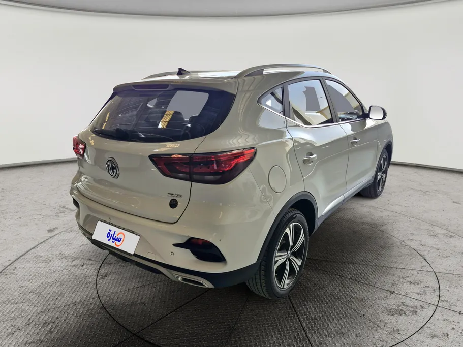 ام جي ZS LUX 2023 
