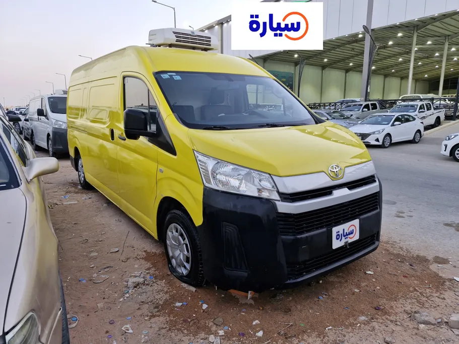 تويوتا هايس ثلاجة سقف عالي 2021