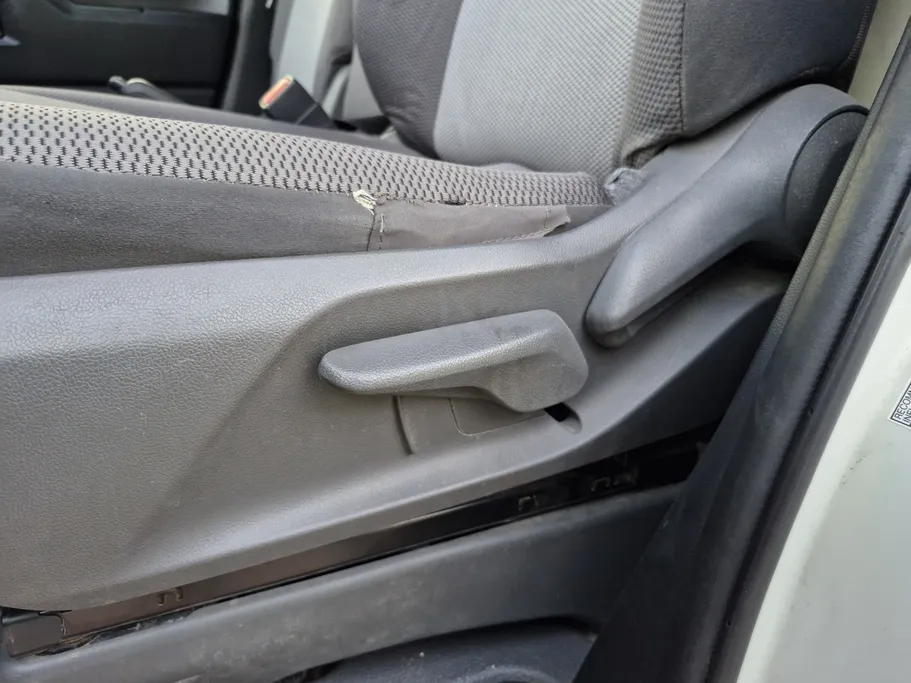 تويوتا هايس ثلاجة سقف عالي 2021