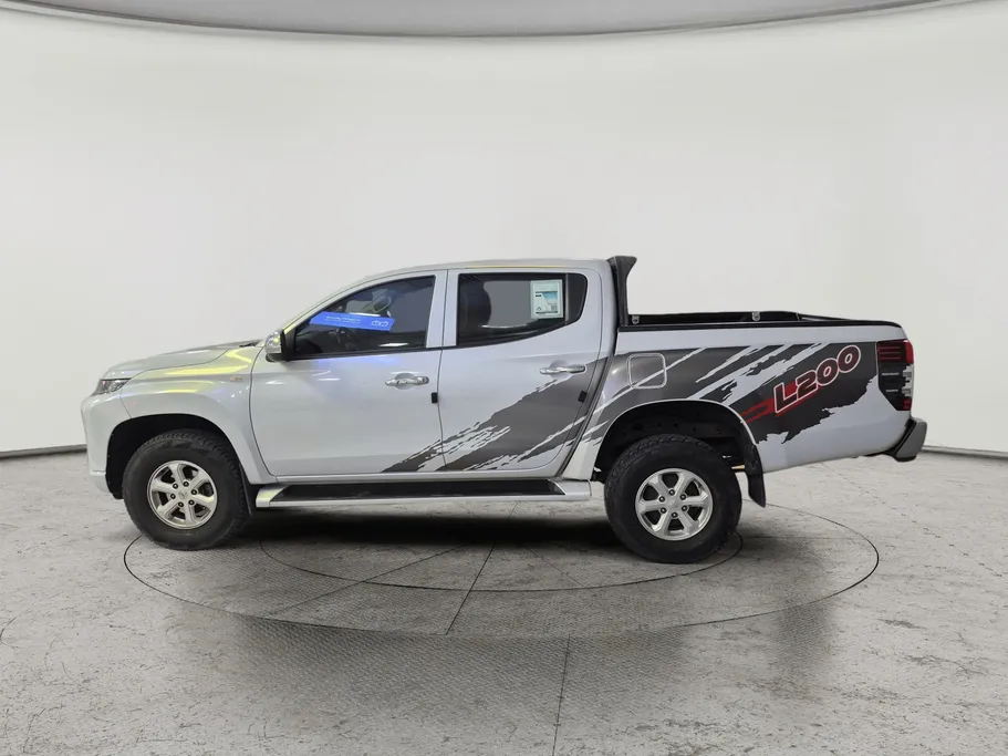 2020 Mitsubishi L200 Double Cap 