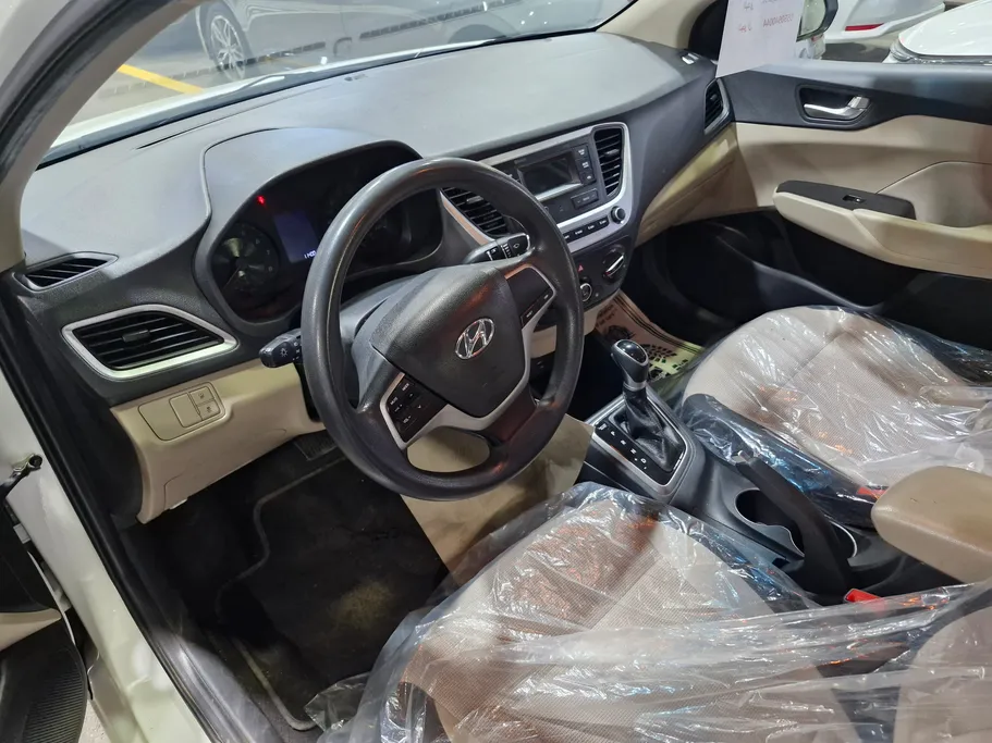 2023 Hyundai Accent Smart 