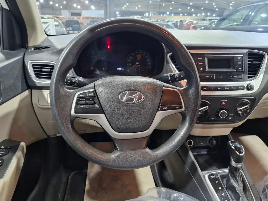 2023 Hyundai Accent Smart 
