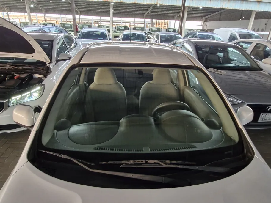 2023 Nissan Sunny Classic 