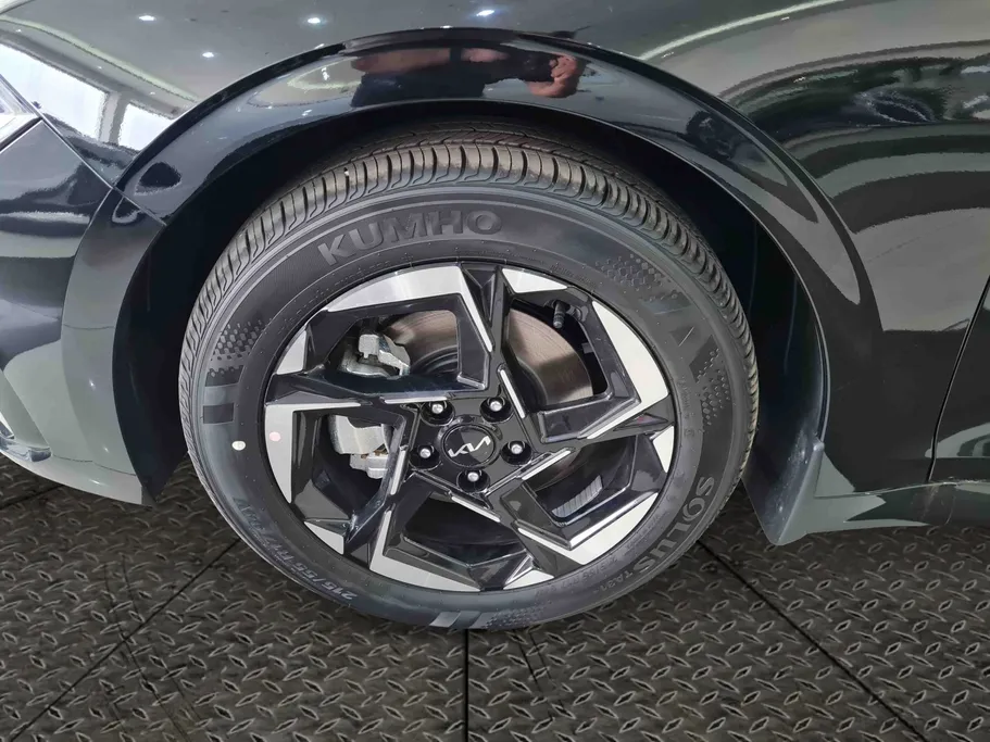 2026 Kia K5 GLS 