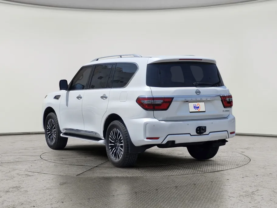 2023 Nissan Patrol Platinum 