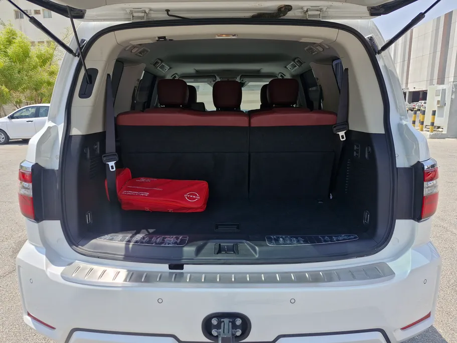 2023 Nissan Patrol Platinum 