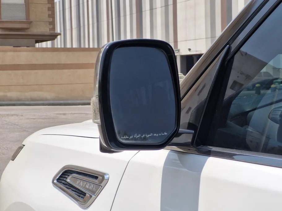 2023 Nissan Patrol Platinum 