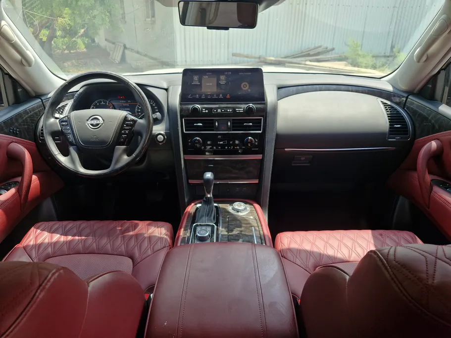 2023 Nissan Patrol Platinum 
