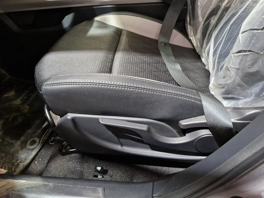 2024 Toyota Veloz GLX 