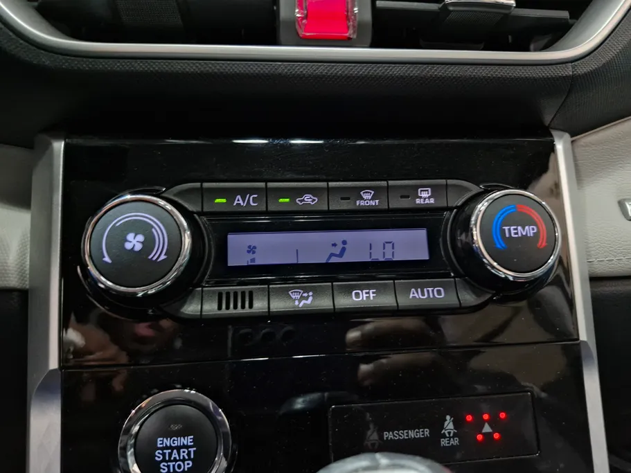 2024 Toyota Veloz GLX 