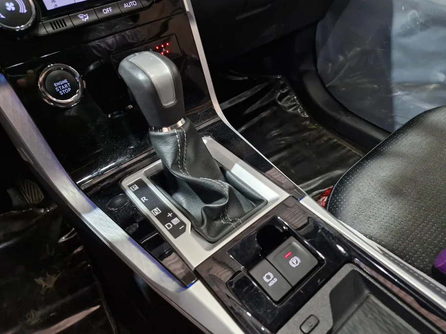 2024 Toyota Veloz GLX 