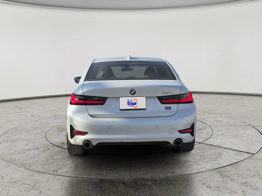 2022 BMW 3 Series 320i  