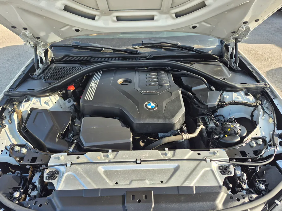 2022 BMW 3 Series 320i  