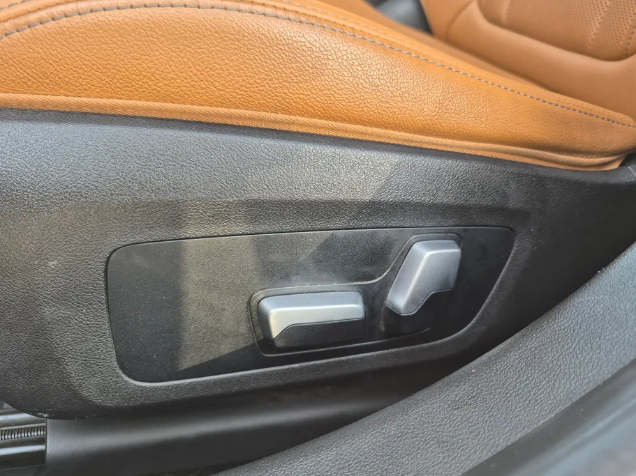 2022 BMW 3 Series 320i  