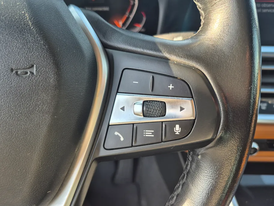 2022 BMW 3 Series 320i  