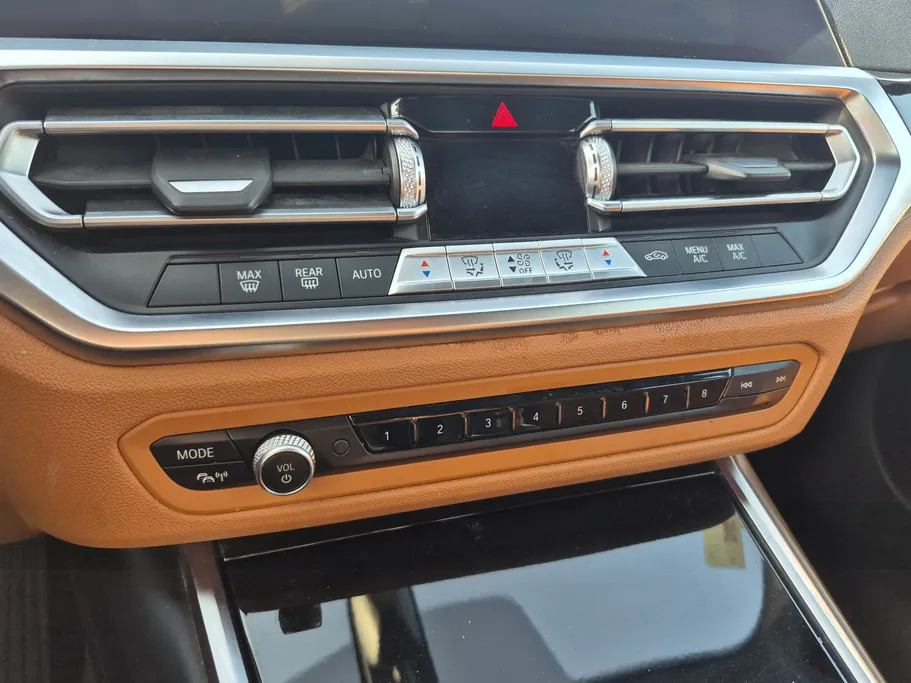 2022 BMW 3 Series 320i  