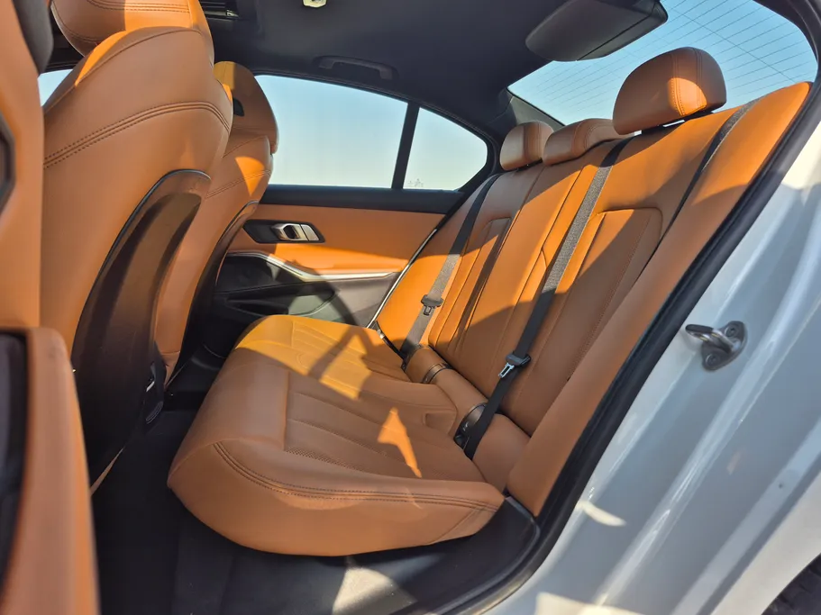 2022 BMW 3 Series 320i  