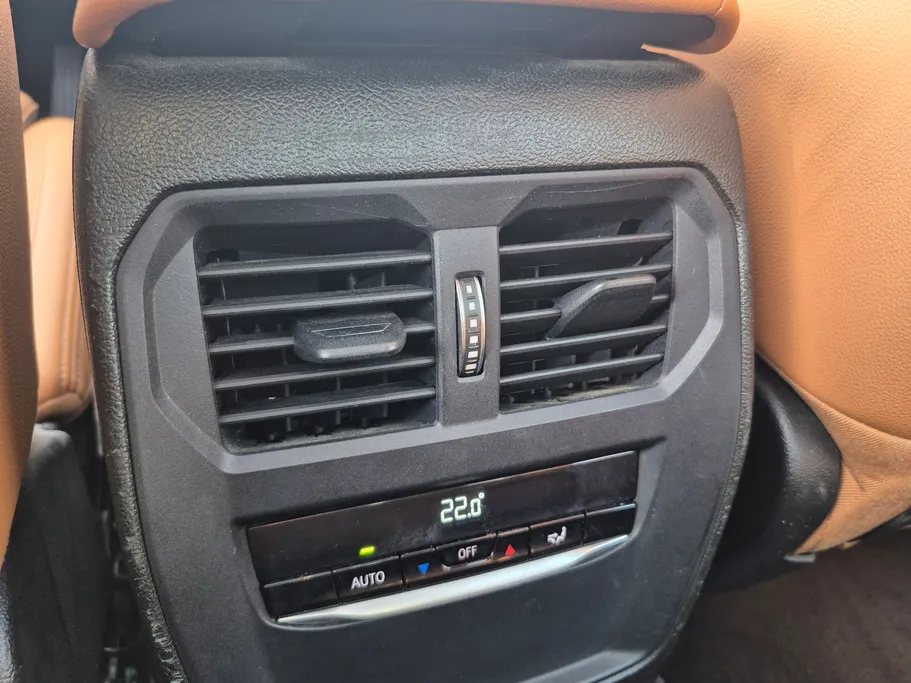 2022 BMW 3 Series 320i  