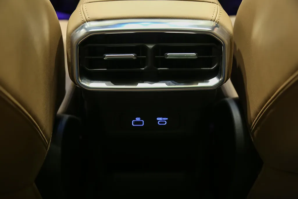 2026 Jetour T2 Luxury 