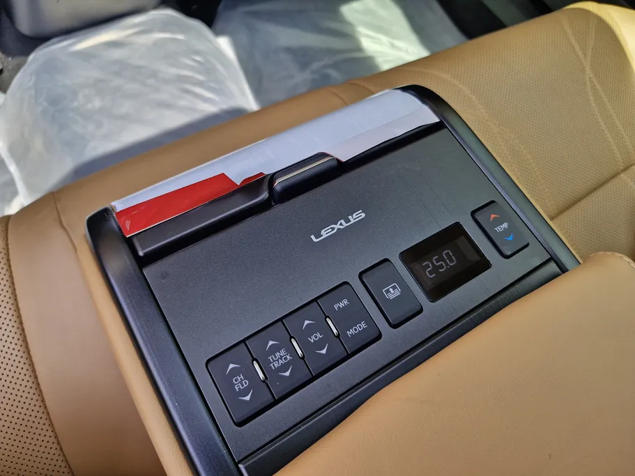 لكزس ES 350 2024 