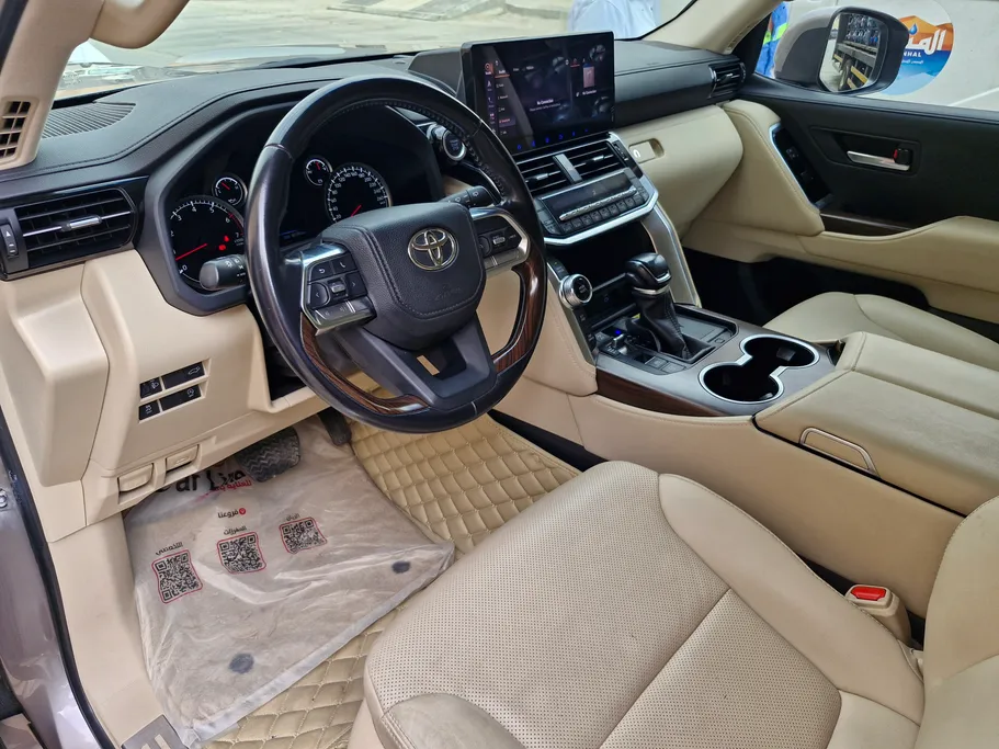 تويوتا لاندكروزر GXR4 2022 