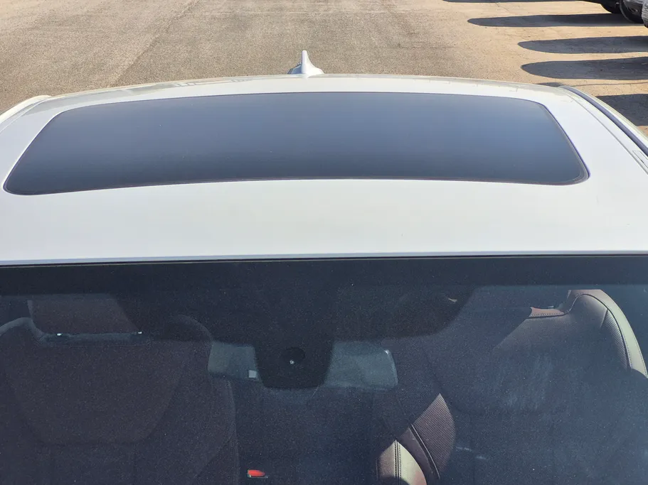 بي ام دبليو الفئة الثالثة 320i  2022 