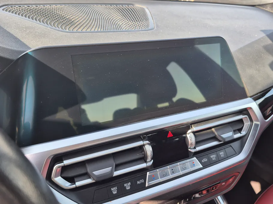 بي ام دبليو الفئة الثالثة 320i  2022 