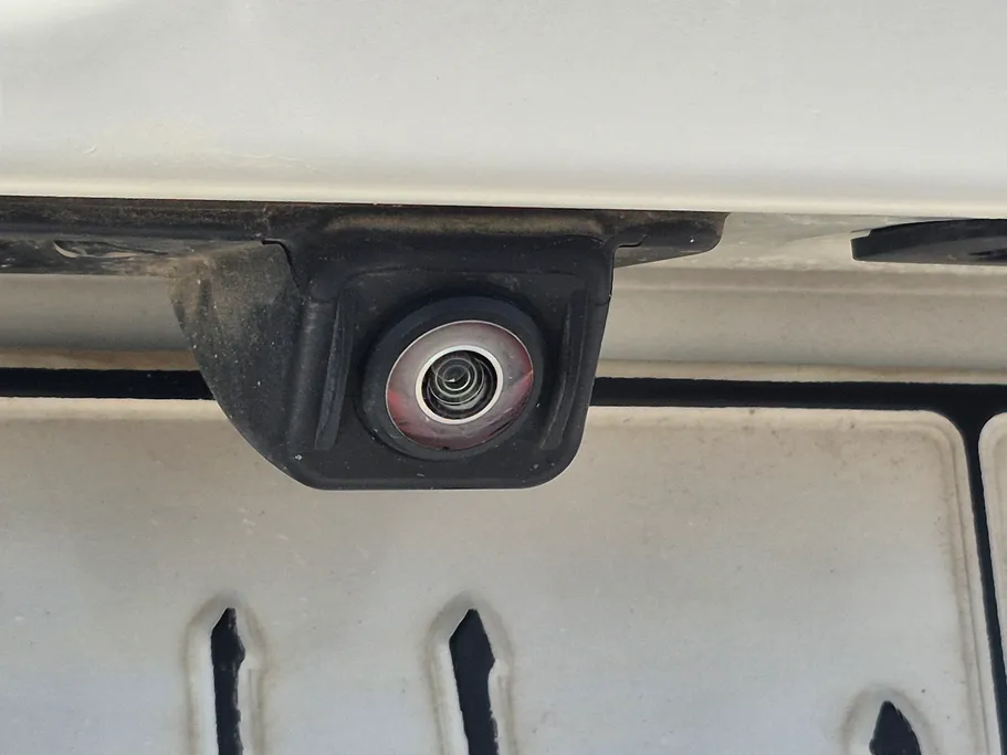 بي ام دبليو الفئة الثالثة 320i  2022 