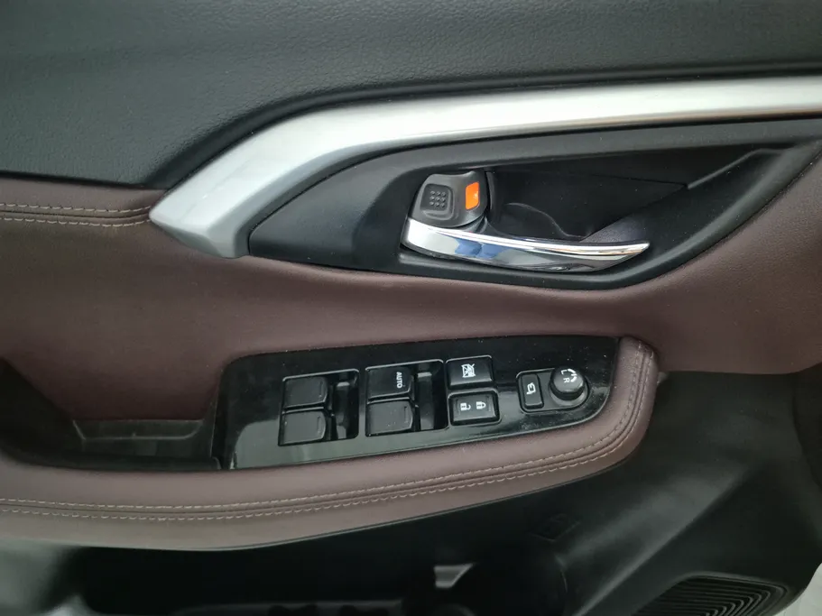 2024 Toyota Urban Cruiser GLX 