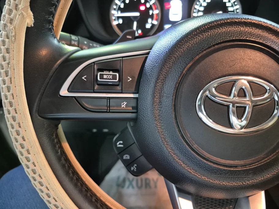 2024 Toyota Urban Cruiser GLX 