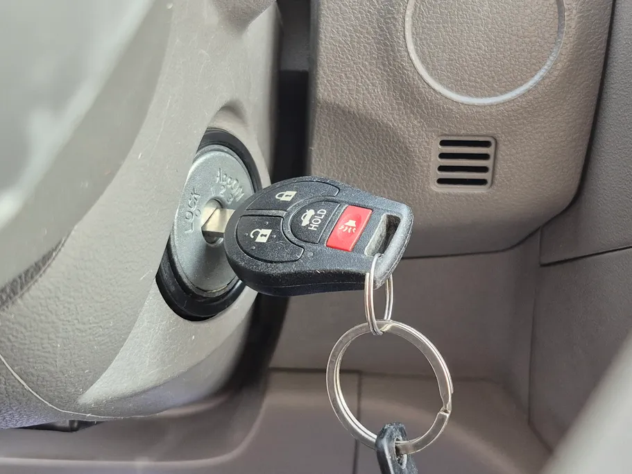 2023 Nissan Sunny SV Comfort 
