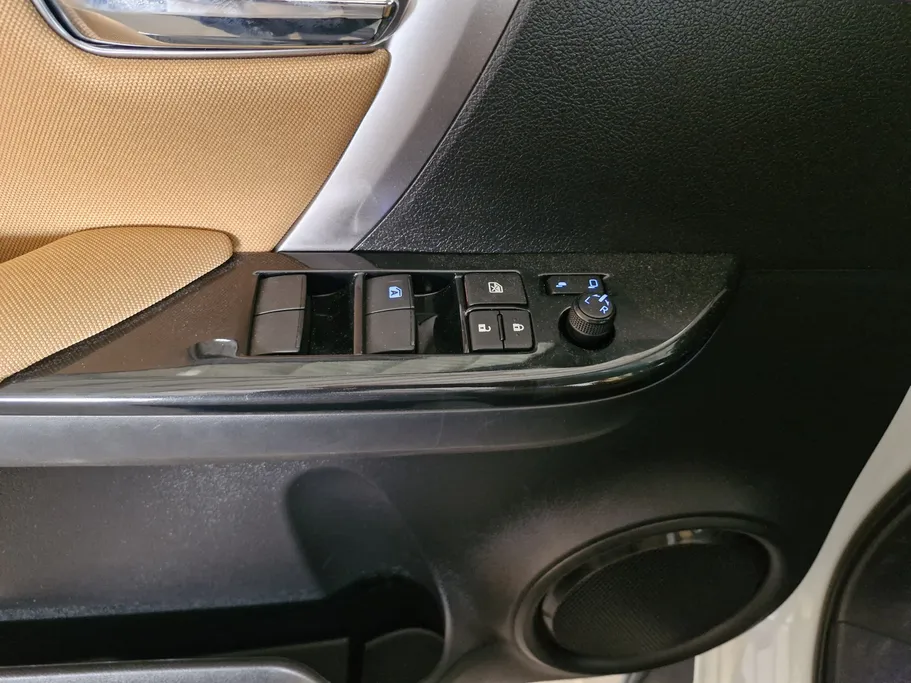 2023 Toyota Fortuner VX 