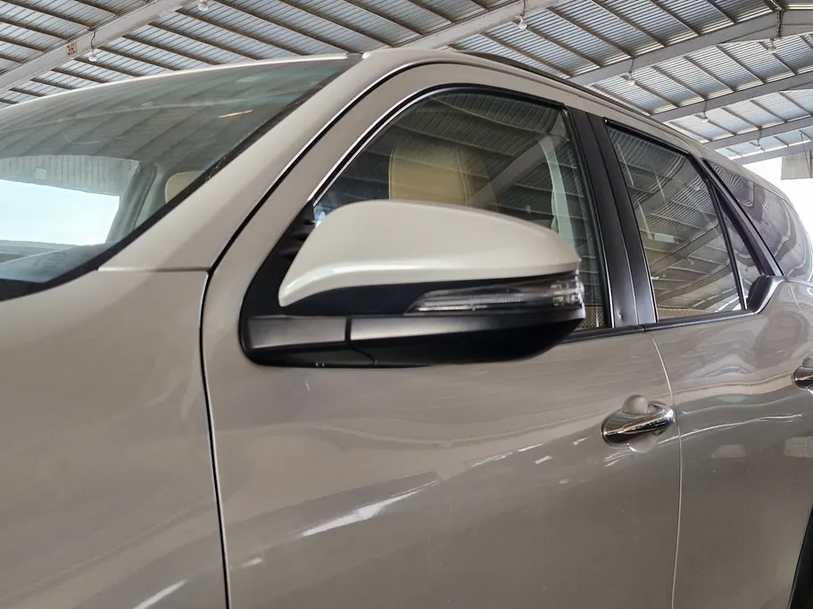 2023 Toyota Fortuner VX 