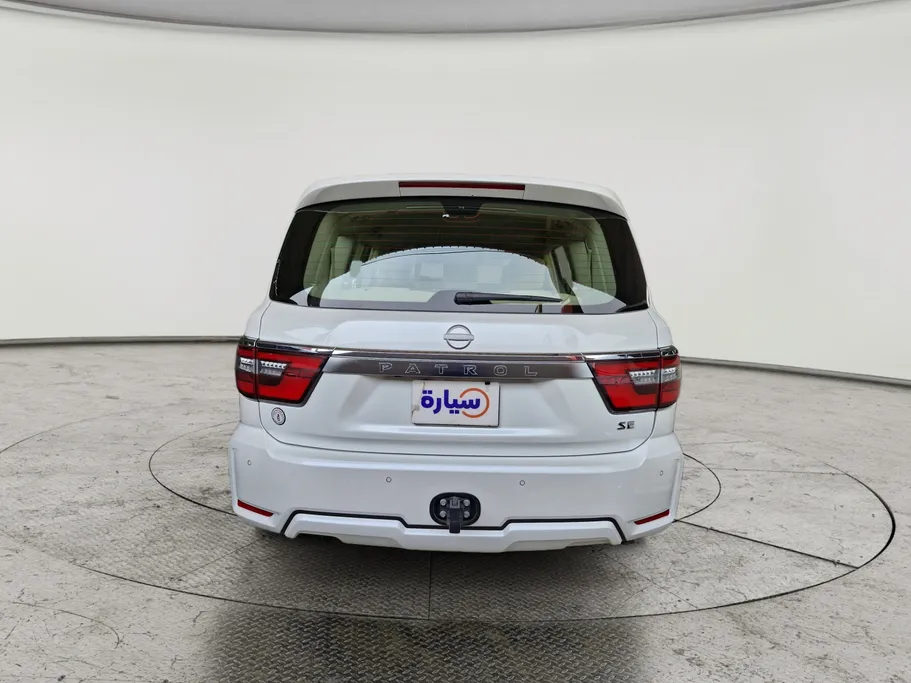 2023 Nissan Patrol SE 