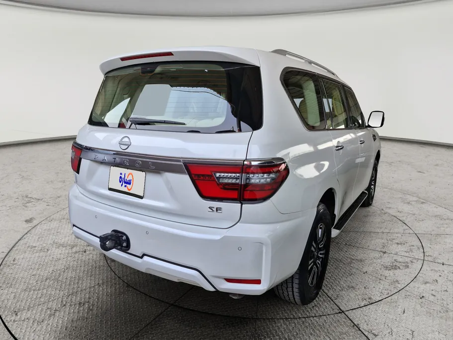 2023 Nissan Patrol SE 