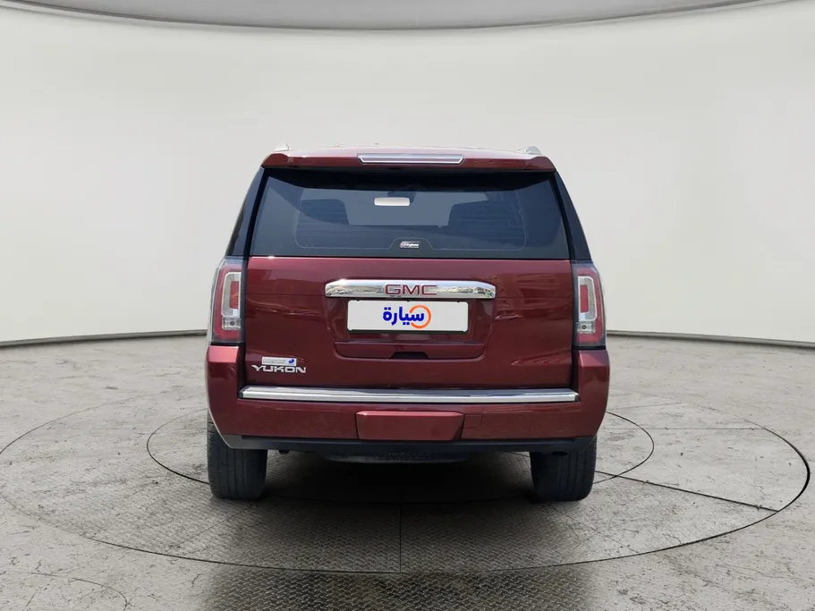2017 GMC Yukon Denali 