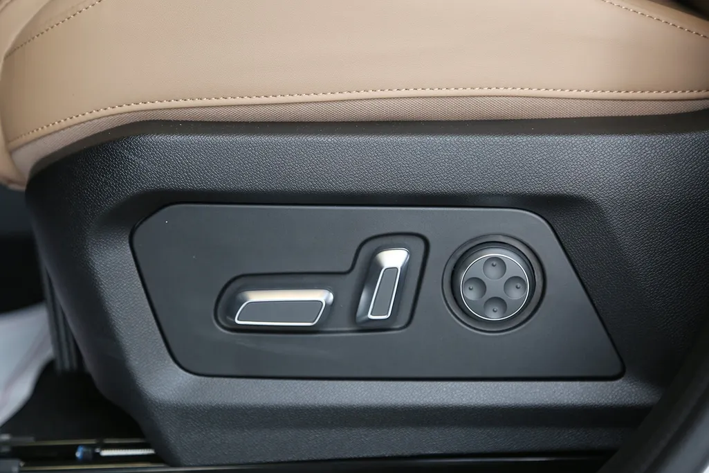 2026 Jetour T2 Luxury Plus 